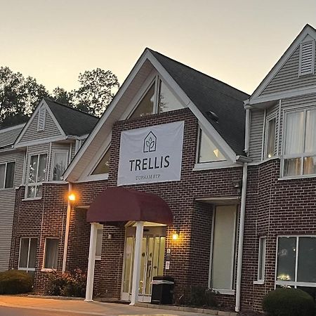 Trellis Durham Rtp Aparthotel Exterior photo